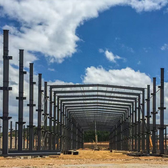 Kodėl verta rinktis kelių aukštų plieno konstrukcijos gamyklos pastatą šiuolaikiniams pramonės poreikiams?